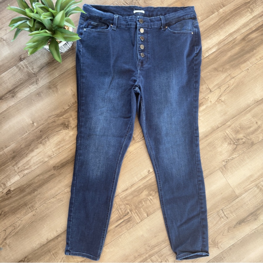 Maurice’s M Jeans button fly skinny size XL